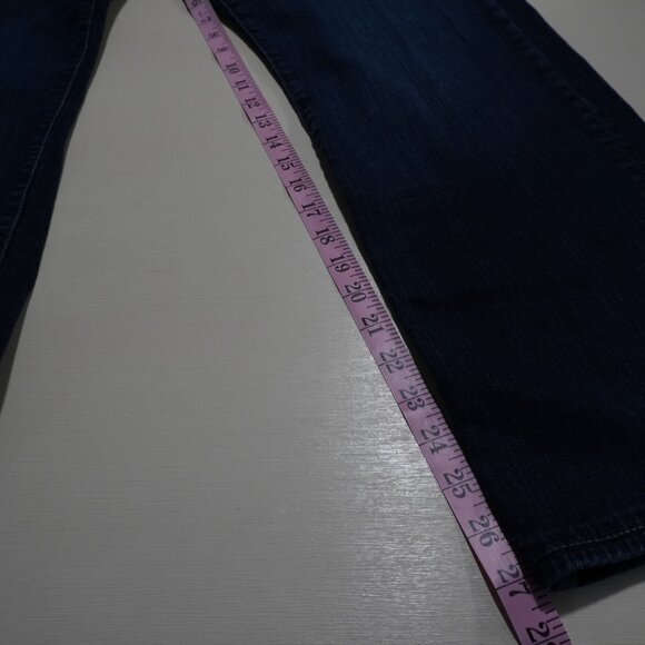 7 For All Mankind - Austyn Relaxed Straight - Picture 10 of 15